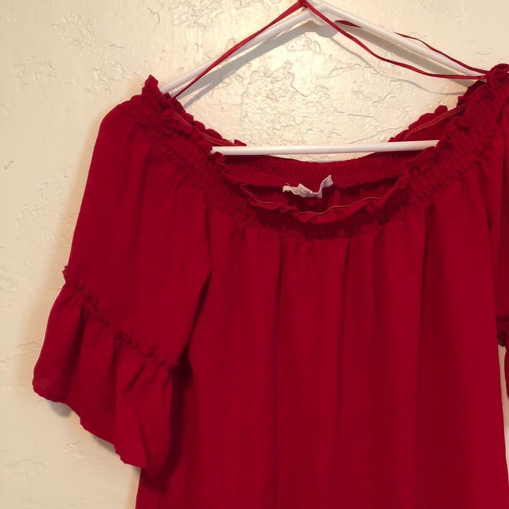 Red S peasant top